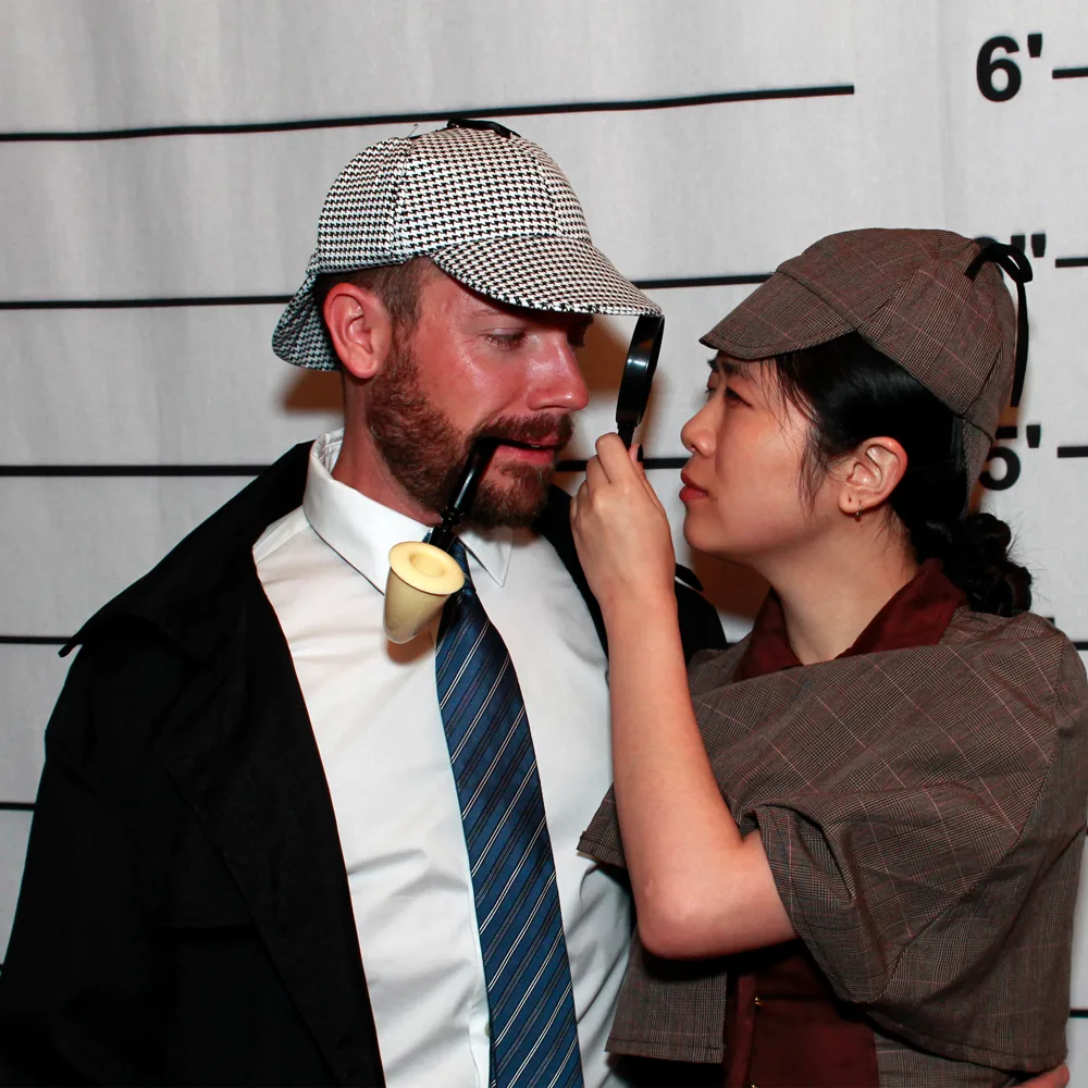 Guests turned detectives at a Phoenix murder mystery